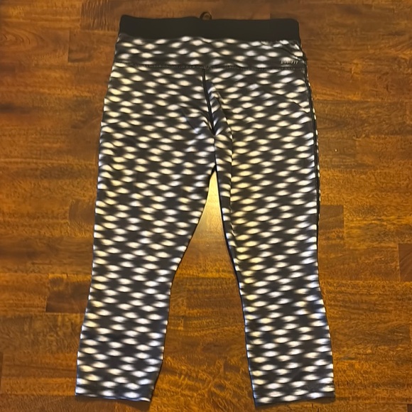 Nike Blue and Black Leggings for Active Comfort size Small - Picture 9 of 13